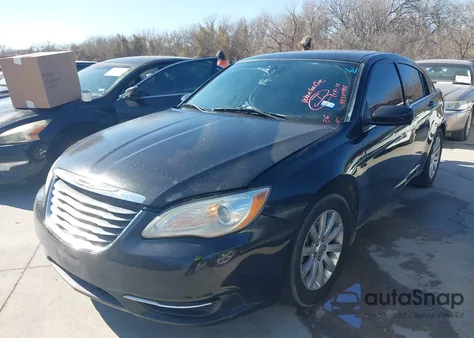 2011 Chrysler 200 Touring из США, поврежденный, VIN 1C3BC1FG8BN505305